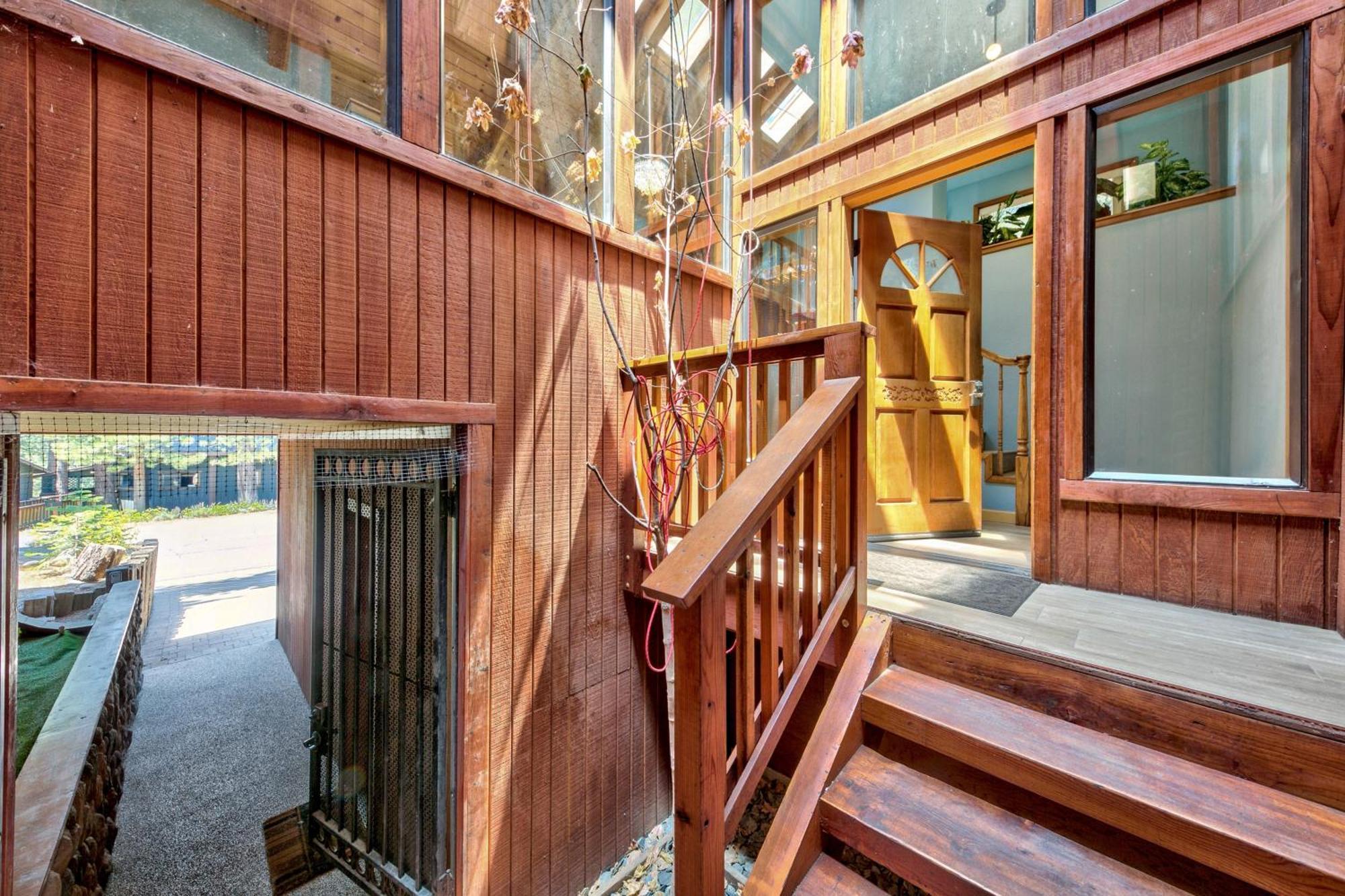 Family Hiker's Haven: Forested 3br Pets South Lake Tahoe