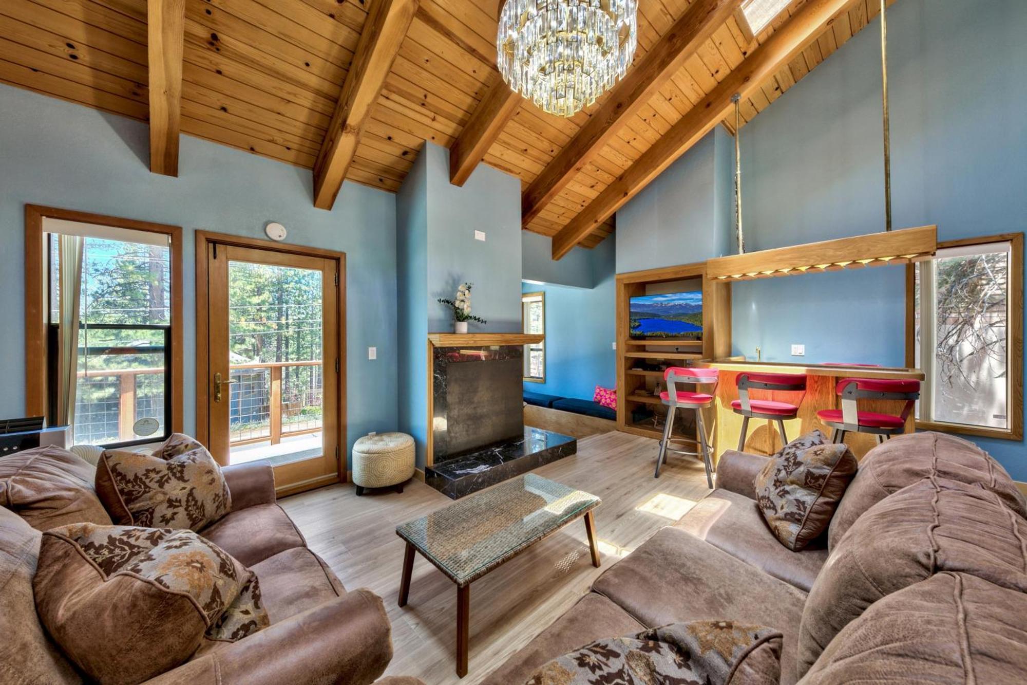 Family Hiker's Haven: Forested 3br Pets * South Lake Tahoe